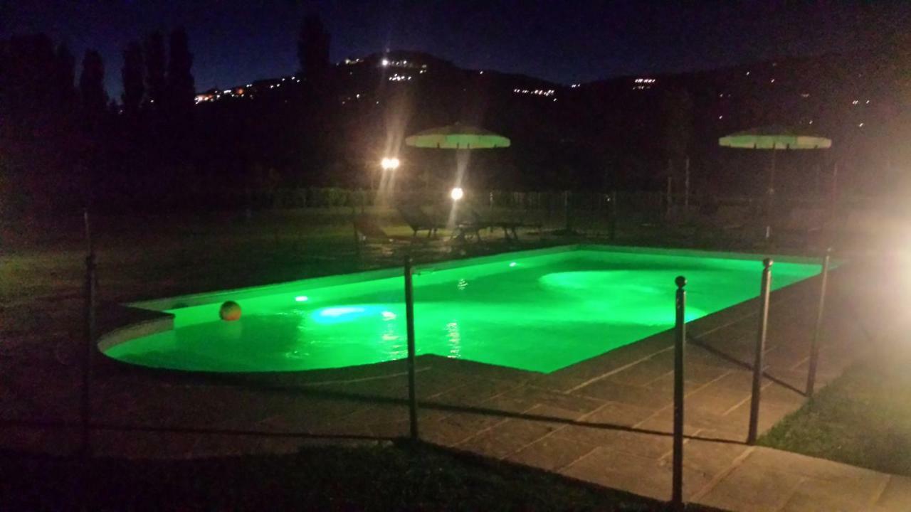 Casale L'Antico Carro Bed & Breakfast Cortona Bagian luar foto